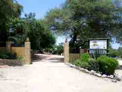 Tambuti lodge entrance