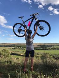 Cycling - 4 mountain bikes to rent