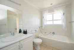 Daisy Room Bath and Shower
