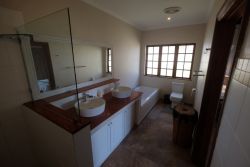 Bathroom2 facing sea