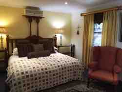 These are our executive suites, situated in the shady gardens and close to the parking area.  The rooms also have a garden view and is accessed from the garden.  Paved walkways lead to the dining room. The suites are elegant and beautifully dressed.  The beds can either be king size or twin, whichever the preference. They offer comfortable seating and a writing desk. The bathrooms are en-suite with both bath and shower and a vanity top.

•	Free WiFi
•	Air Conditioning
•	Electric Blankets in winter
•	Coffee/ Tea making facilities
•	Secure parking
