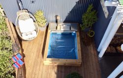 Wood-fired hot tub