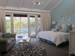 Premium suite with ocean view