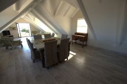 Wing 2 Dinning room and lounge