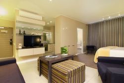 Studio Lounge
