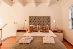 Apartment 7 Bedroom