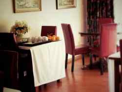 Breakfast lounge