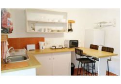 Kitchenette unit 5