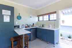 Studio 1, mini kitchen