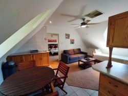 One bedroom apartment lounge