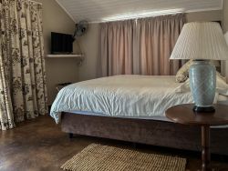 Double Room 5