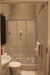 En-suite bathroom