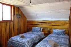 2nd bedroom in The Hinge back