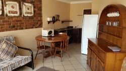 Room 9 Self Catering Unit