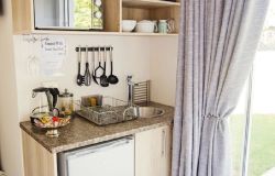 Self Catering 4