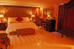 La Amor bedroom