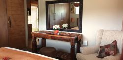 Queen Suite with Private Patio - Bedroom