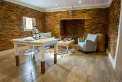 Cottage 3: Living Room with fireplace