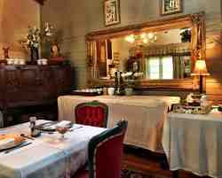 Breakfast room