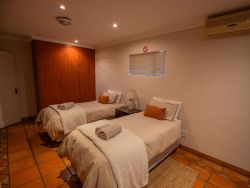 Deluxe Two Bedroom Apartment