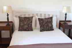 Stone Cottage - Double Bedroom with Fresh Linen & Towels