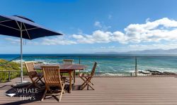 Al fresco dining on the ecowood deck is a must!