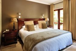 Wilderness Manor Garden Room