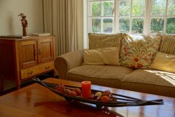 Guest Lounge 
