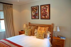 Standard Queen with en-suite 