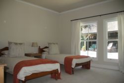 twin bedroom