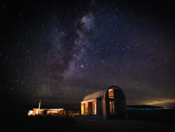The Hunter unit under a sea of stars