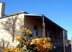 Zara Cottage Exterior