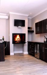 BLACK PEPPER SUITE