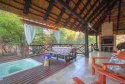 Outside deck with Jacuzzi 